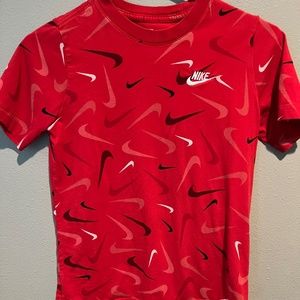 Boys size L Nike T-shirt